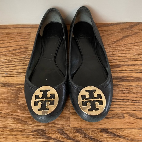 Tory Burch black leather flats - Picture 1 of 3
